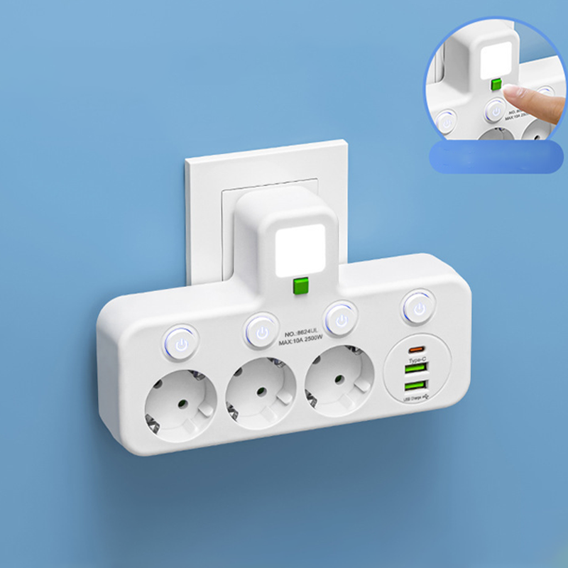 StrömKlar – Kompakt grenuttag med USB-portar och nattlampa