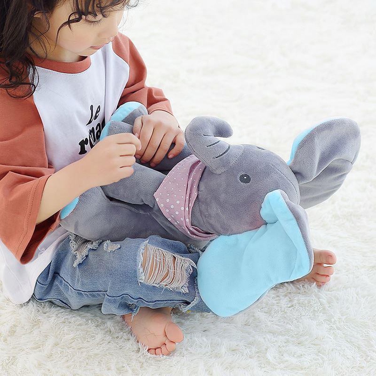Dumbo Sjungvän – Den magiska elefanten som sjunger, kramas och sprider glädje