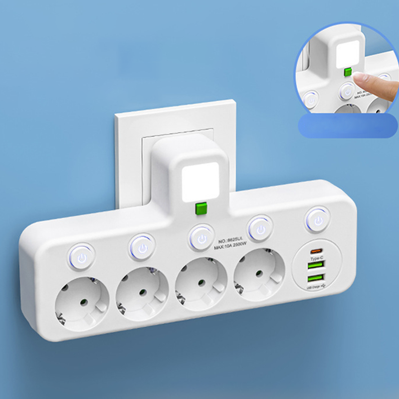 StrömKlar – Kompakt grenuttag med USB-portar och nattlampa